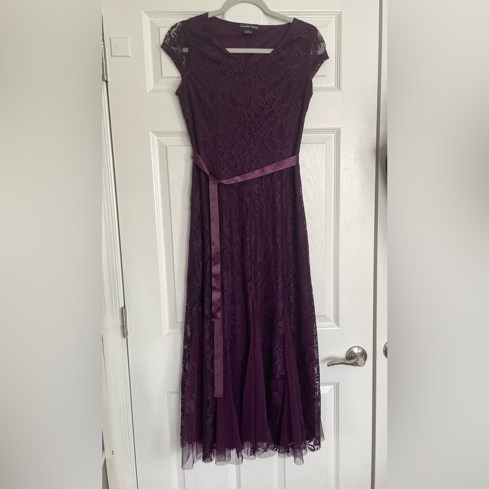 Midi Plum Lace Dress
